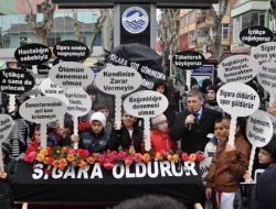 Bu İskeletler Sigara Bıraktırıyor!