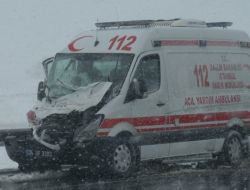 Kar Yağışı Kazalara Neden Oldu,