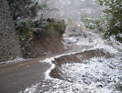 Köseağzı Yolu Çöktü