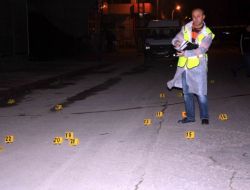 Çevik Kuvvet Servisine Kaleşnikoflu Saldırı