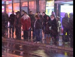 Kar Yağışının Sabah Saatlerinde De Sürüyor..