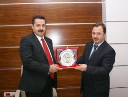 Bakan Faruk Çelik'ten, Şampiyonların Lisesi Samanyolu'na Ziyaret