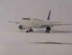 ANKARA-MUŞ UÇAĞI İNİŞ YAPAMADI