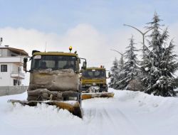 Belediye, Trafiğe Tedbirsiz Çıkılmasından Şikayetçi