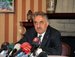 Kaçakçı malları depremzedelere yaradı