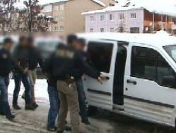 Muş’ta Terör Örgütü Adına Eylem Yapan 2 Kişi Yakalandı