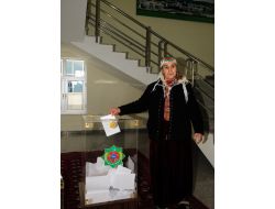 Türkmenistan’daki Seçimlerinde Oy Verme İşlemi Sona Erdi