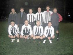 SAĞLIKÇILAR SAHAYA İNDİ