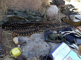 Hakkari'de mühimmat ele geçirildi!