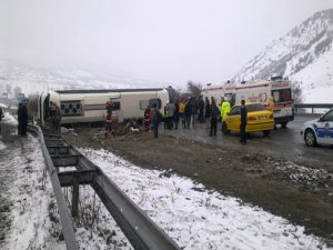 Ankara'da otobüs devrildi: 5 ölü, 24 yaralı