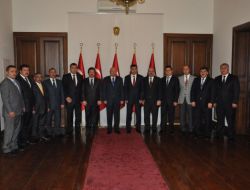 Taksicilerden, Vali Yüksel'e Ziyaret