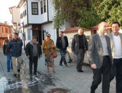 Milletvekili Enç, Esnaf Ve Muhtarları Ziyaret Etti