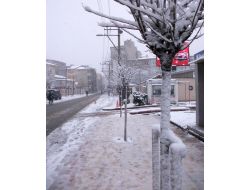 Çorlu’da Kar Yağışı Devam Ediyor