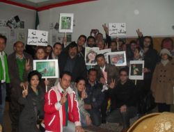 İranlı Mülteciler Muhalefet Liderleri İçin Özgürlük İstedi