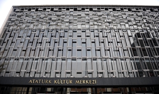 AKM'YE SABANCI DESTEĞİ