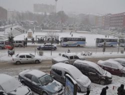Yozgat’ta Kar Yağışı Etkisini Sürdürüyor