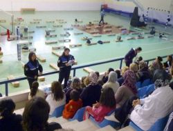 Toplum Destekli Polisler Komşuluk İlişkilerini Geliştiriyor