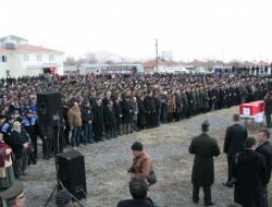 Şehit Bayram, Son Yolculuğuna Dualarla Uğurlandı