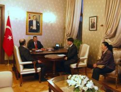 Protestan Kilisesi'nin Restorasyonu İçin Vali Lekesiz’den Destek İstediler