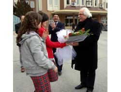 Tarihçi Bahadıroğlu: ‘muhteşem Yüzyıl' Yoz Bir Tarihi Dikte Ediyor