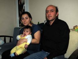 Düzeltme - Eve Giren Hırsız Para Ve Ziynet Eşyasının Yanısıra Rujları Bile Çaldı