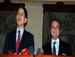 Egemen Bağış İle İngiliz Dışişleri Bakanı Miliband, Domuz Gribi Aşısında Hemfikir