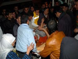 Kavgayı Ayırmaya Çalışan Yolculara Otomobil Çarptı: 3 Ölü, 3 Yaralı