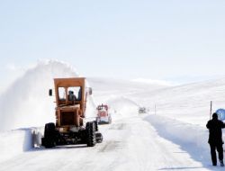 Yoğun Kar Ve Soğuk Hava, Karayolları'nın Tuz Harcamalarını Arttırdı