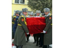 Afganistan’daki Helikopter Kazasında Ölen Tacik Askerler İçin Tören Düzenlendi