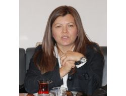 Ak–kad Başkanı Uzer: Esma Esad'ın Sessizliği Bizi Üzüyor