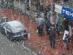 Zonguldak'ta Kar Yağışı Etkili Oluyor