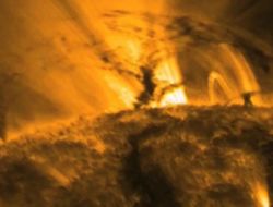 Güneş’teki Dev Hortumların ‘dansı’