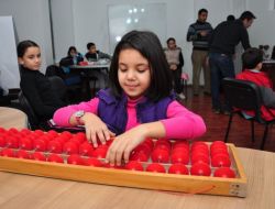 Okuma Yazma Öğrenmeden Sayıları Toplamayı Öğreniyorlar