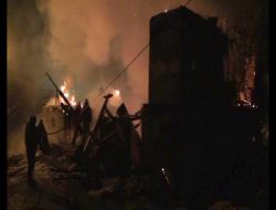 Ahşap Binada Çıkan Yangında Yaşlı Kadın Hayatını Kaybetti