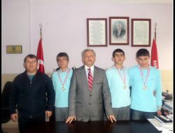 Burç Öğrencileri Sporda İddiasını Sürdürüyor