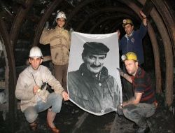 Ecevit, Ölümünün Üçüncü Yılında Yerin Yüzlerce Metre Altında Anıldı
