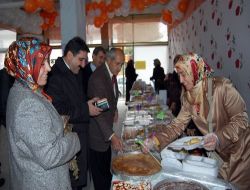 Bingöl'de Fakir Öğrenciler Yararına Kermes Düzenlendi