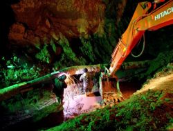 Patlayan Su Borusunu 4 Günde Onardılar