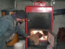 Bir Espriyle Tezek Yakmaya Başladı..