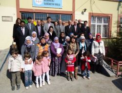 'Dere Tepe Eğitim' Kursiyerleri Sertifikalarını Aldı