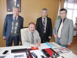 Çayıralan Belediyesi'nde 20 Memur Sözleşme Sevinci Yaşadı