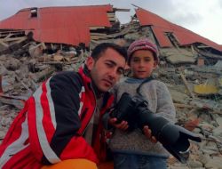 Bitlis’li Yönetmen Van’da Belgesel Film Çekecek