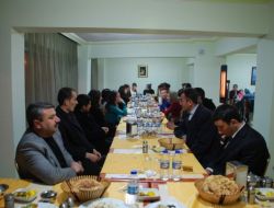 Gürel Kırtasiye, Öğretmenleri Yemekte Buluşturdu