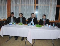 Aydıncık'ta Din Görevlileri Çiğ Köfte Partisinde Bir Araya Geldi