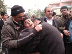 Silahlı Saldırıda Ölen Öğrenciler Toprağa Verildi