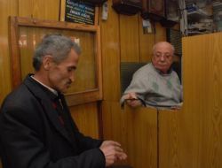 70 Yıldır Saatleri Ayarlıyor