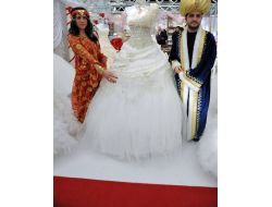 Evlilik Ve Düğün Hazırlık Fuarı ‘biz Evleniyoruz 2012’ Açıldı
