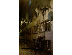 Beyoğlu'nda Yangın Paniği