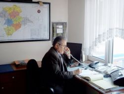 Vatandaş Yol Durumunu Öğrendi, Buzlanmayı Ve Kazayı Da İhbar Etti