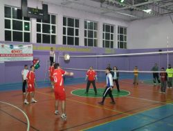 Öğretmenler Arası Voleybol Turnuvası Başladı